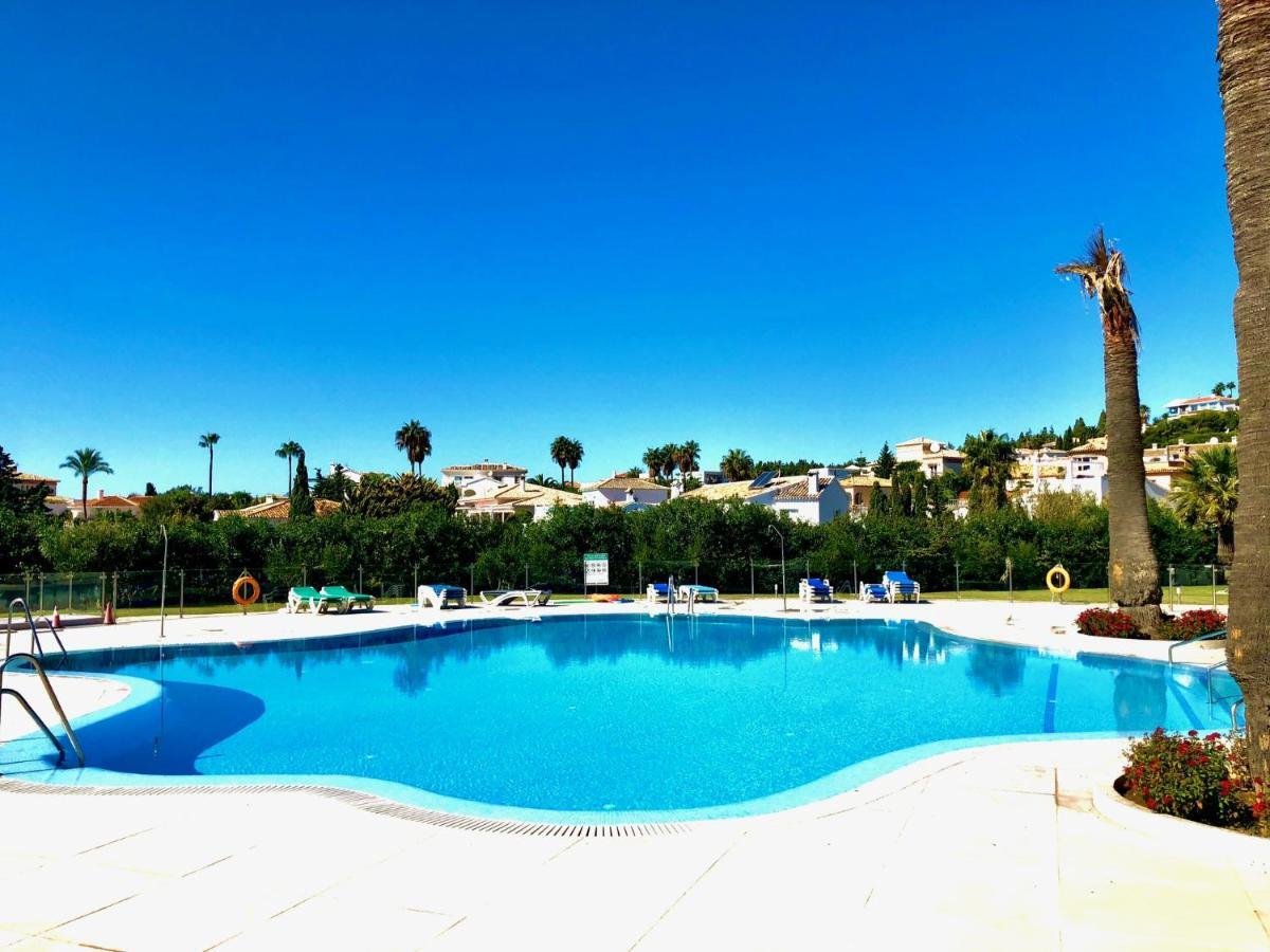 Lovely Sea Views Apartment On La Costa Del Sol El Faro Экстерьер фото